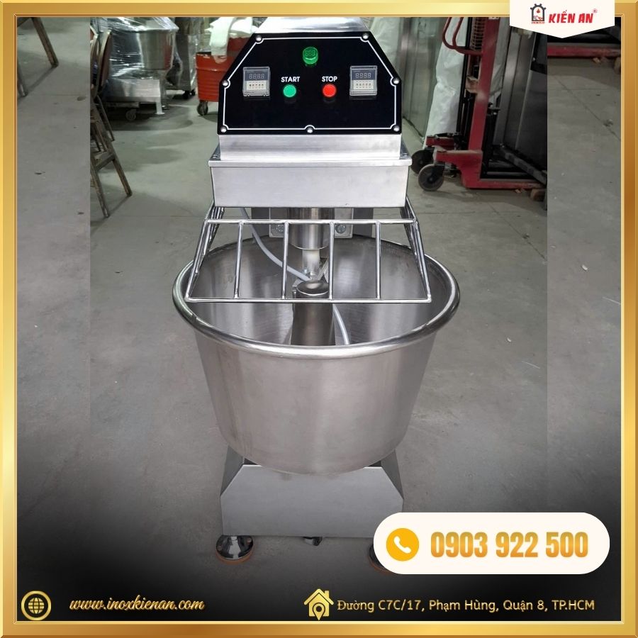 Hình ảnh thực tế của máy đánh bột kiến an tại xưởng